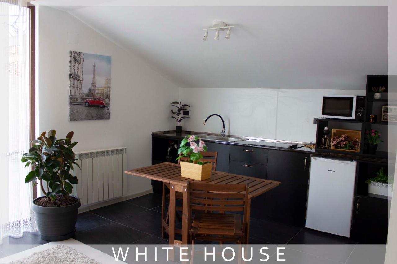 Villa White House Tbilisi Esterno foto