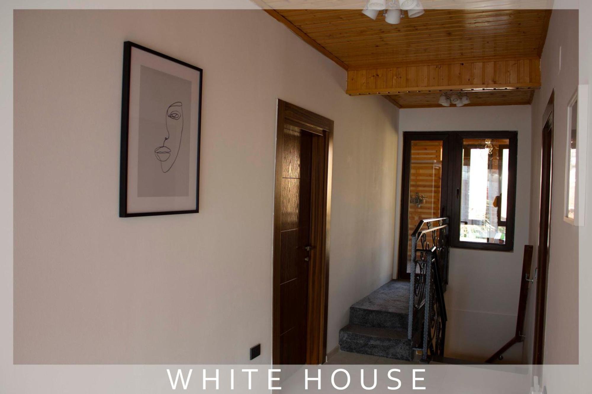 Villa White House Tbilisi Esterno foto